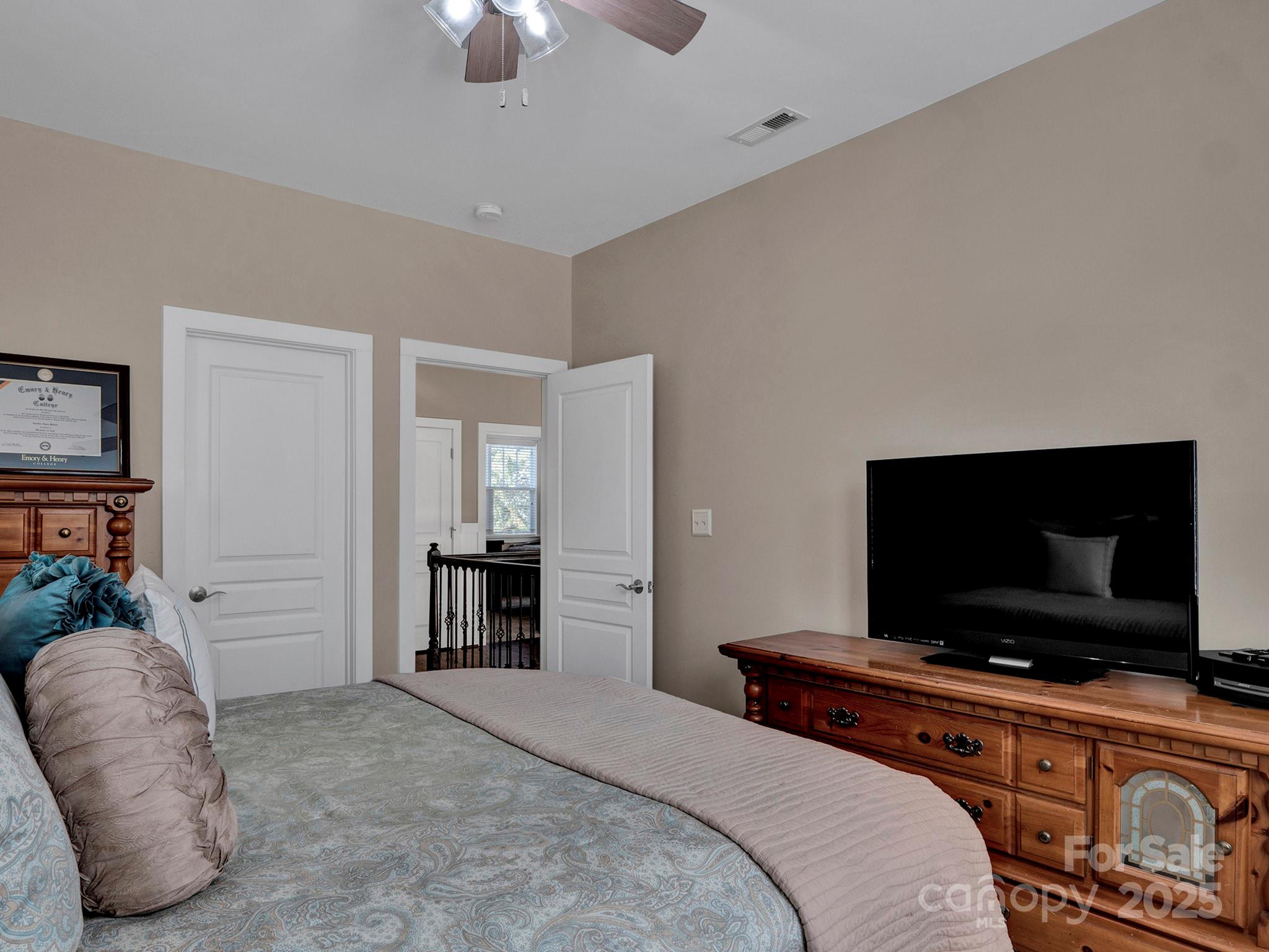 Lake Forest - Residential