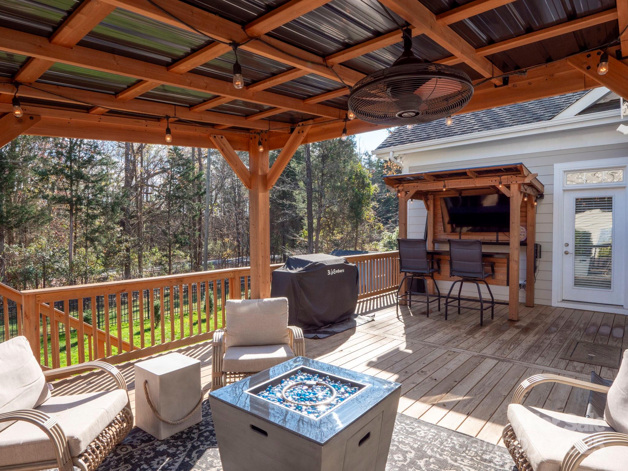 Lake Forest - Residential