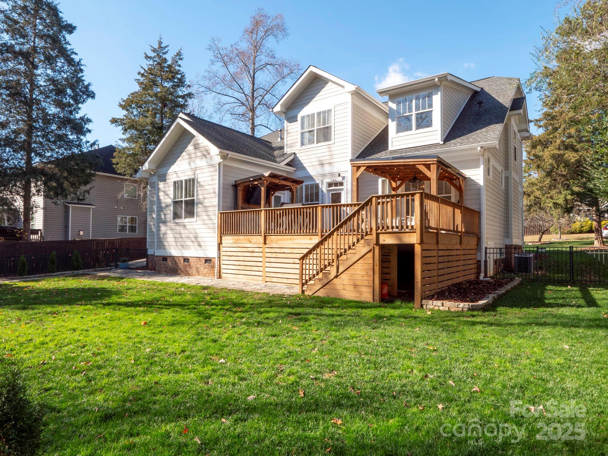 Lake Forest - Residential