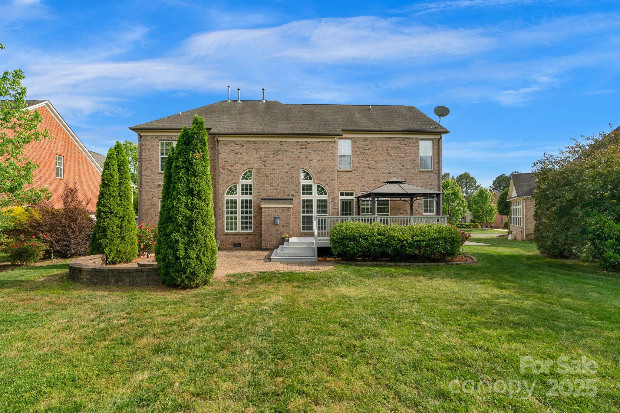1116 Crooked River Drive