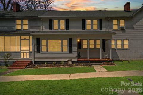 196 Spruce Street Badin NC 28009