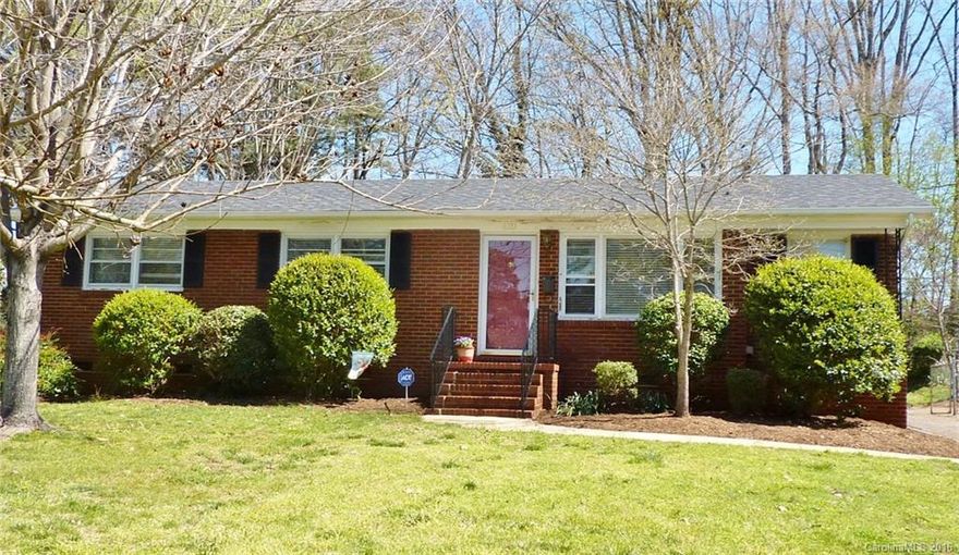 Cute Brick Ranch on Quiet Street in Montclaire/Madison Park! Lots of Potential! Nice Hardwood Floors, Fresh Interior and Exterior Paint. 1 and 1/2 baths, newer Roof, Private, Fenced Backyard with Privacy in the Rear. Central Heat and Air. Nice Side Porch.