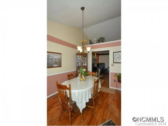 Kingston Knolls - Residential