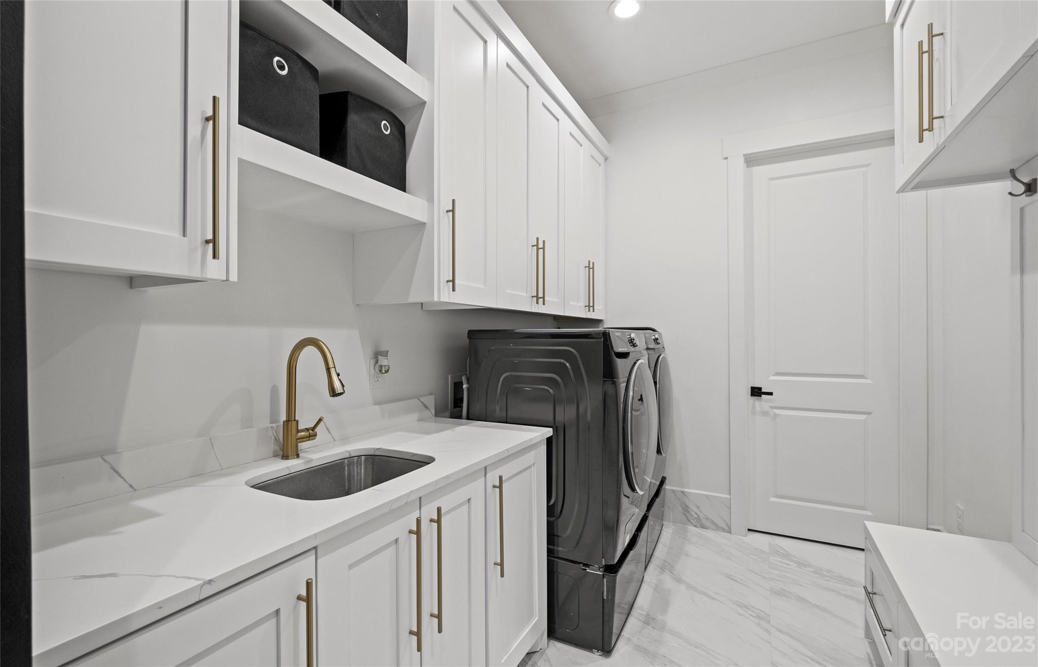 Woodleaf - Residential