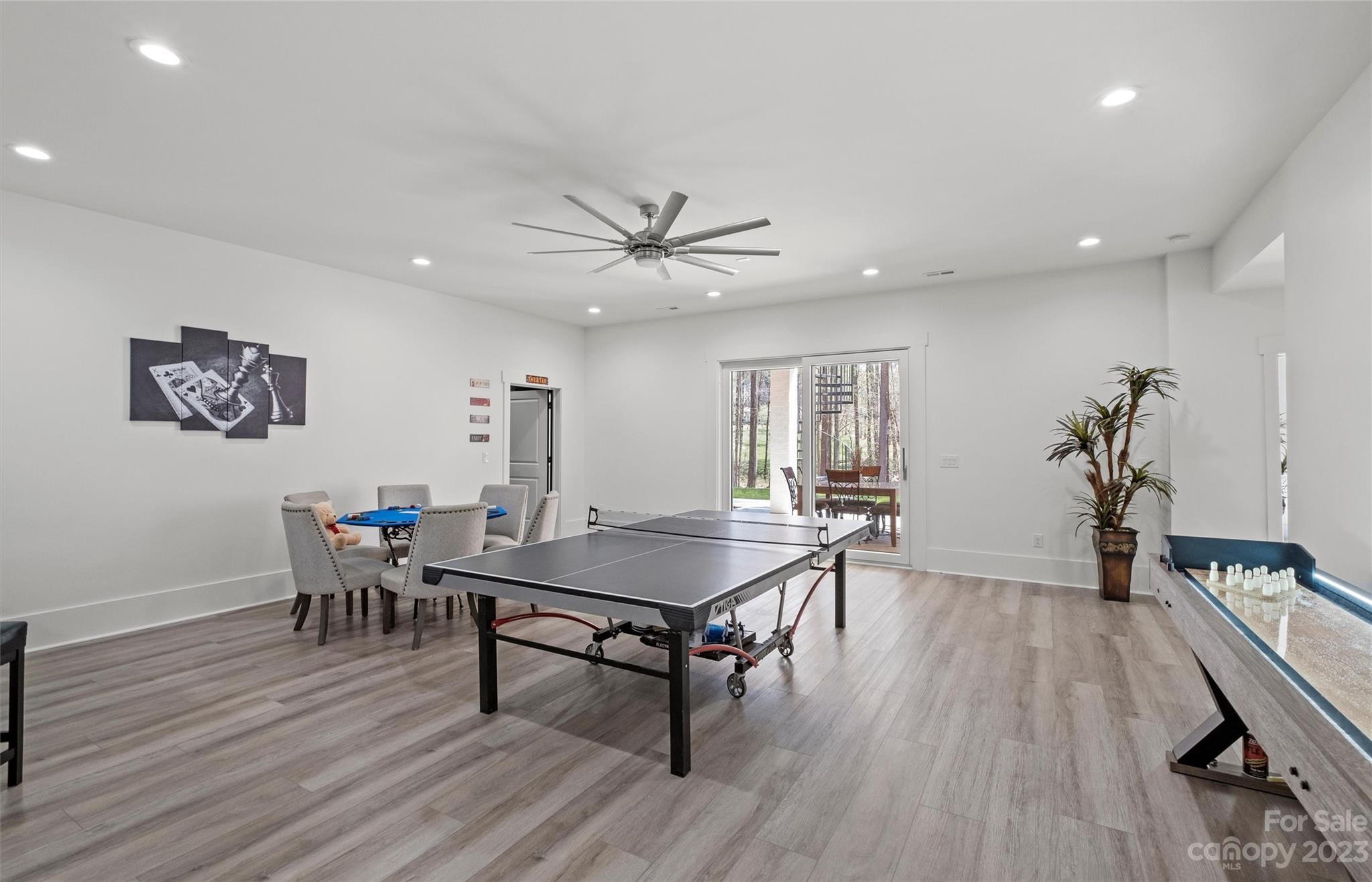 Woodleaf - Residential