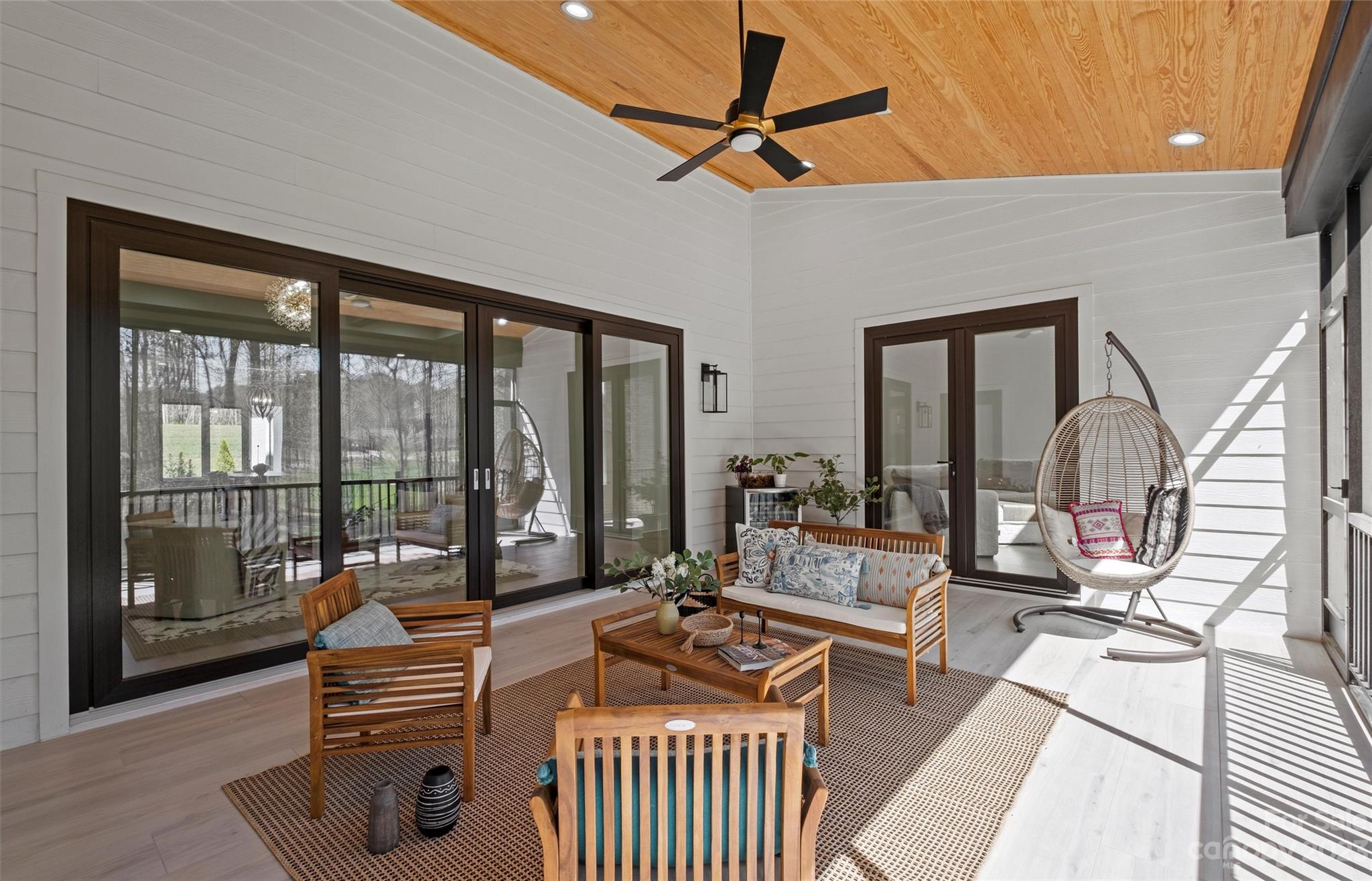 Woodleaf - Residential