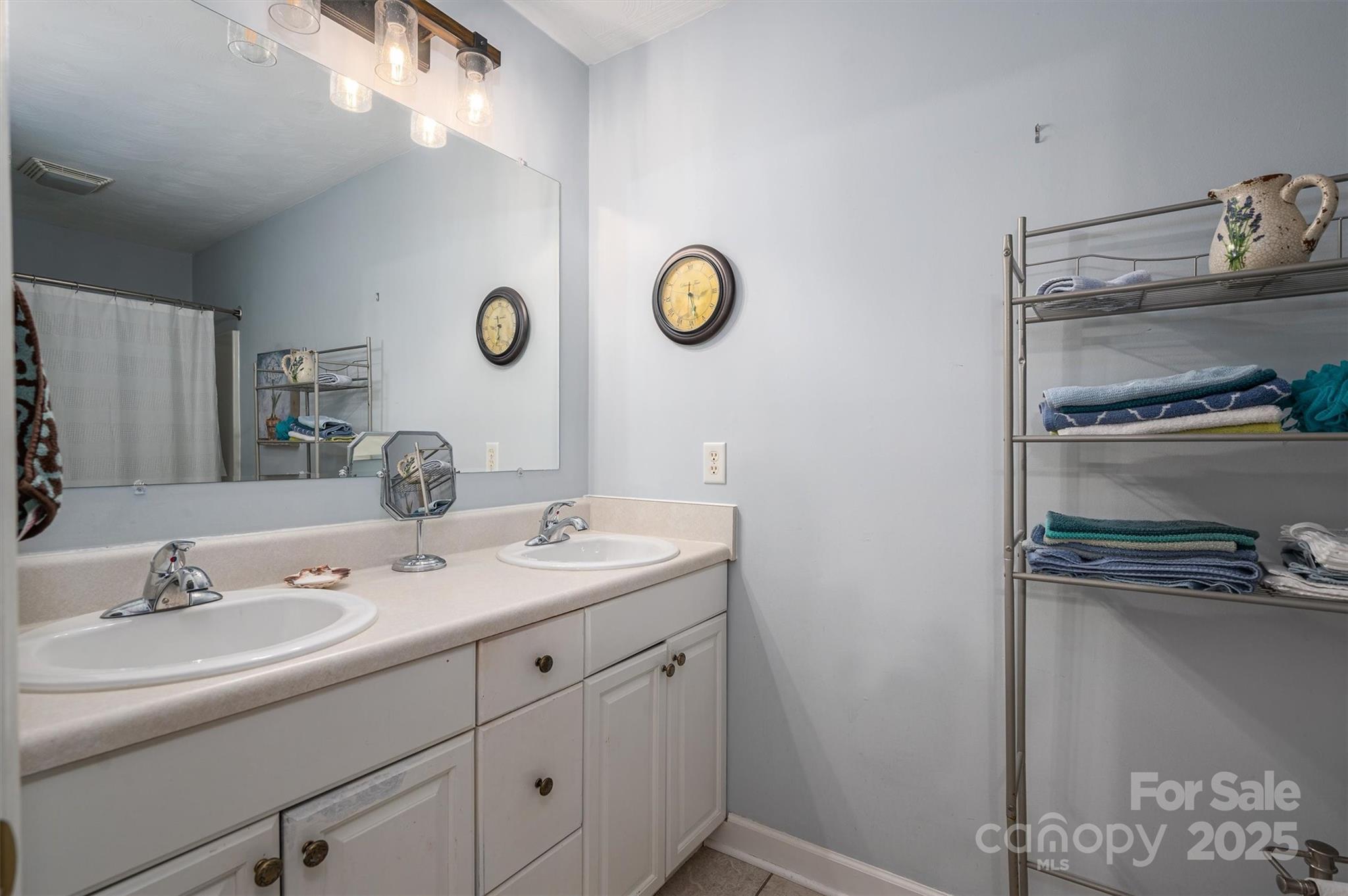 Rachels Vineyard - Residential