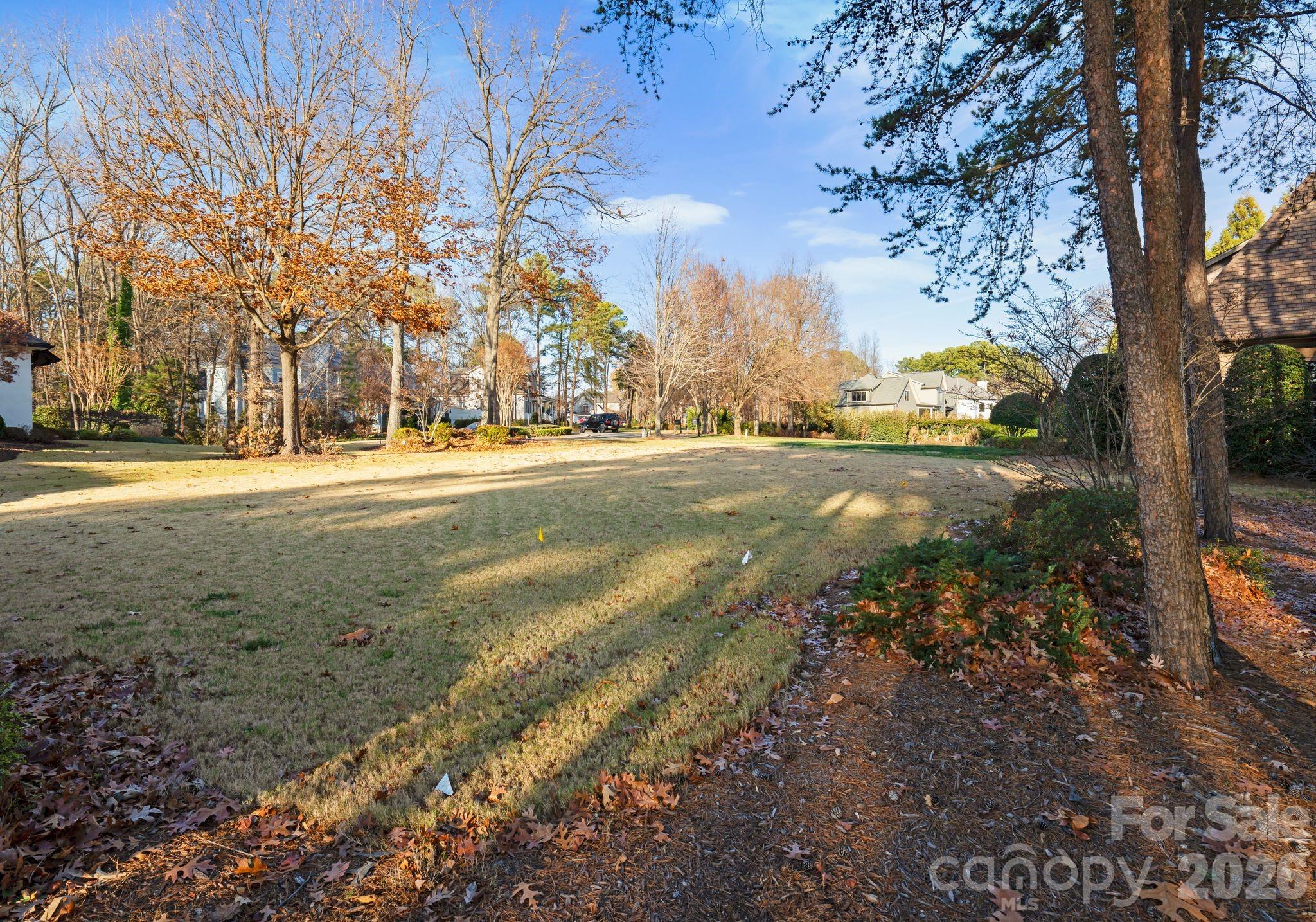 The Peninsula - Residential