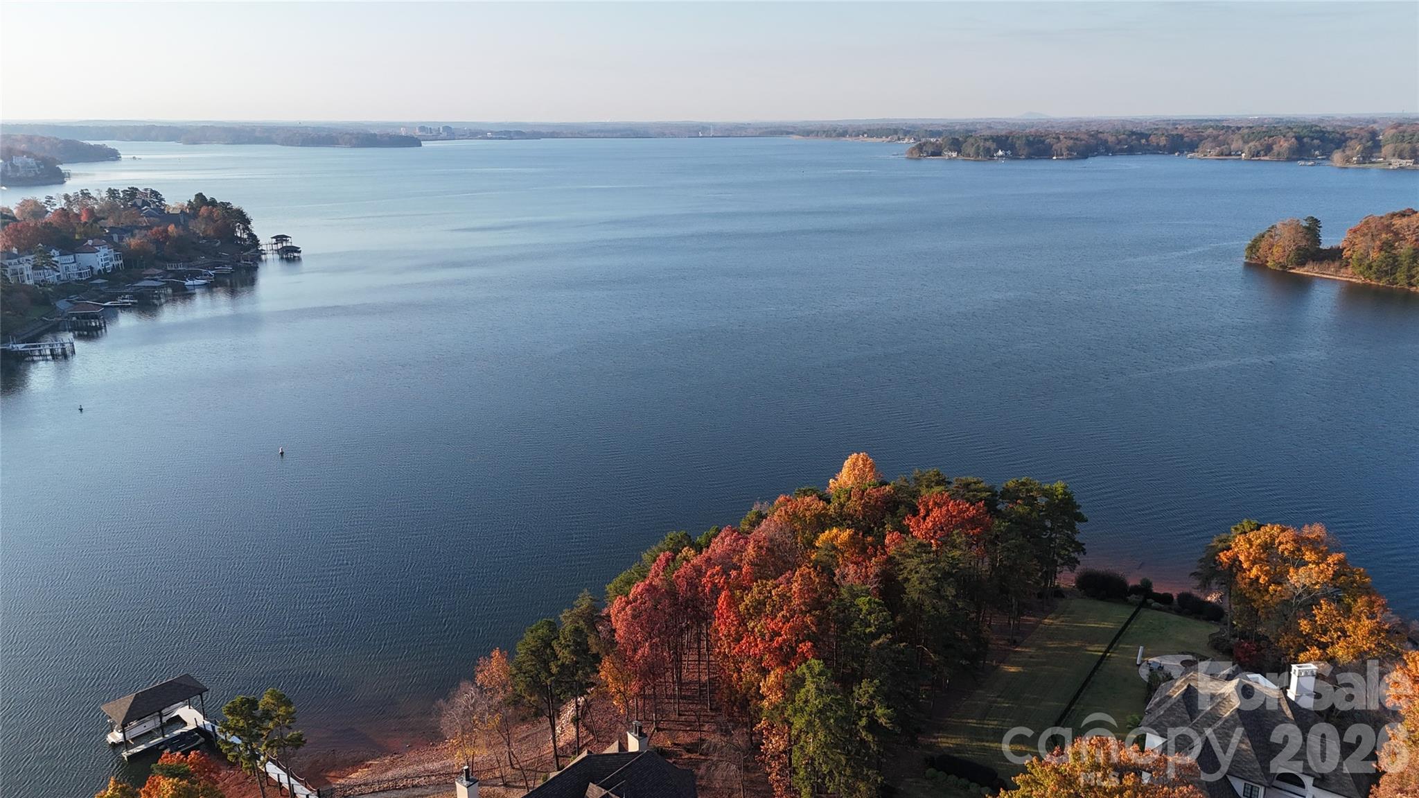 The Peninsula - Residential