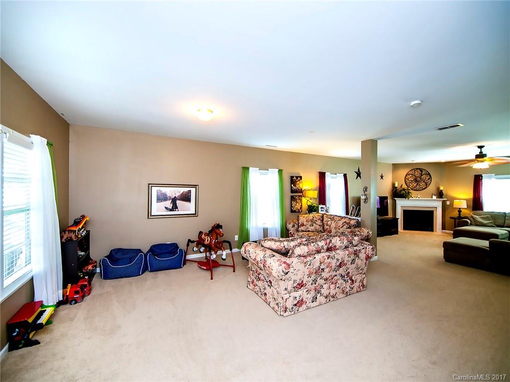 Oaks at Clover - Residential