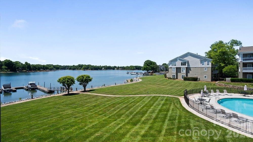 Emerald Bay - Residential