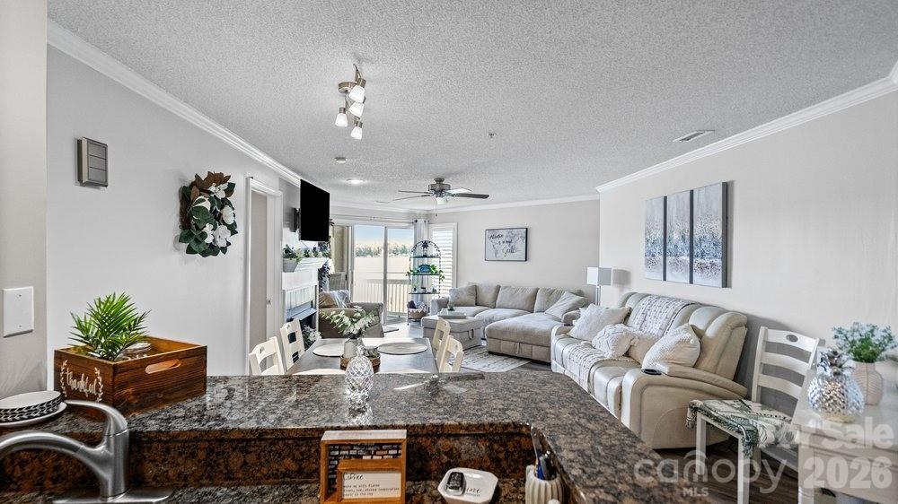 Emerald Bay - Residential