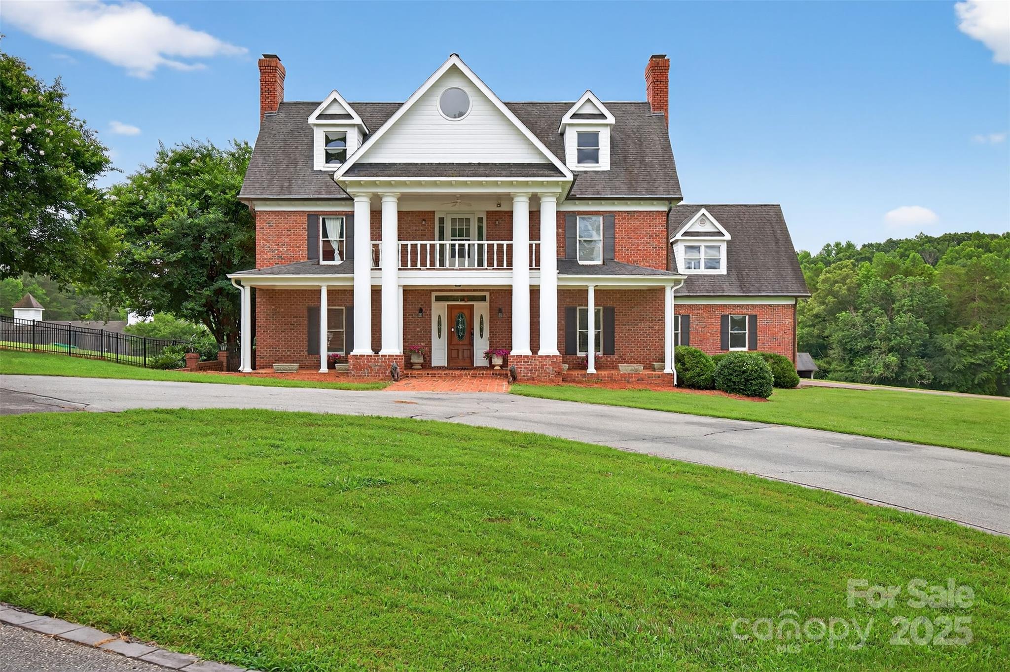 8350 Holler Farm Road