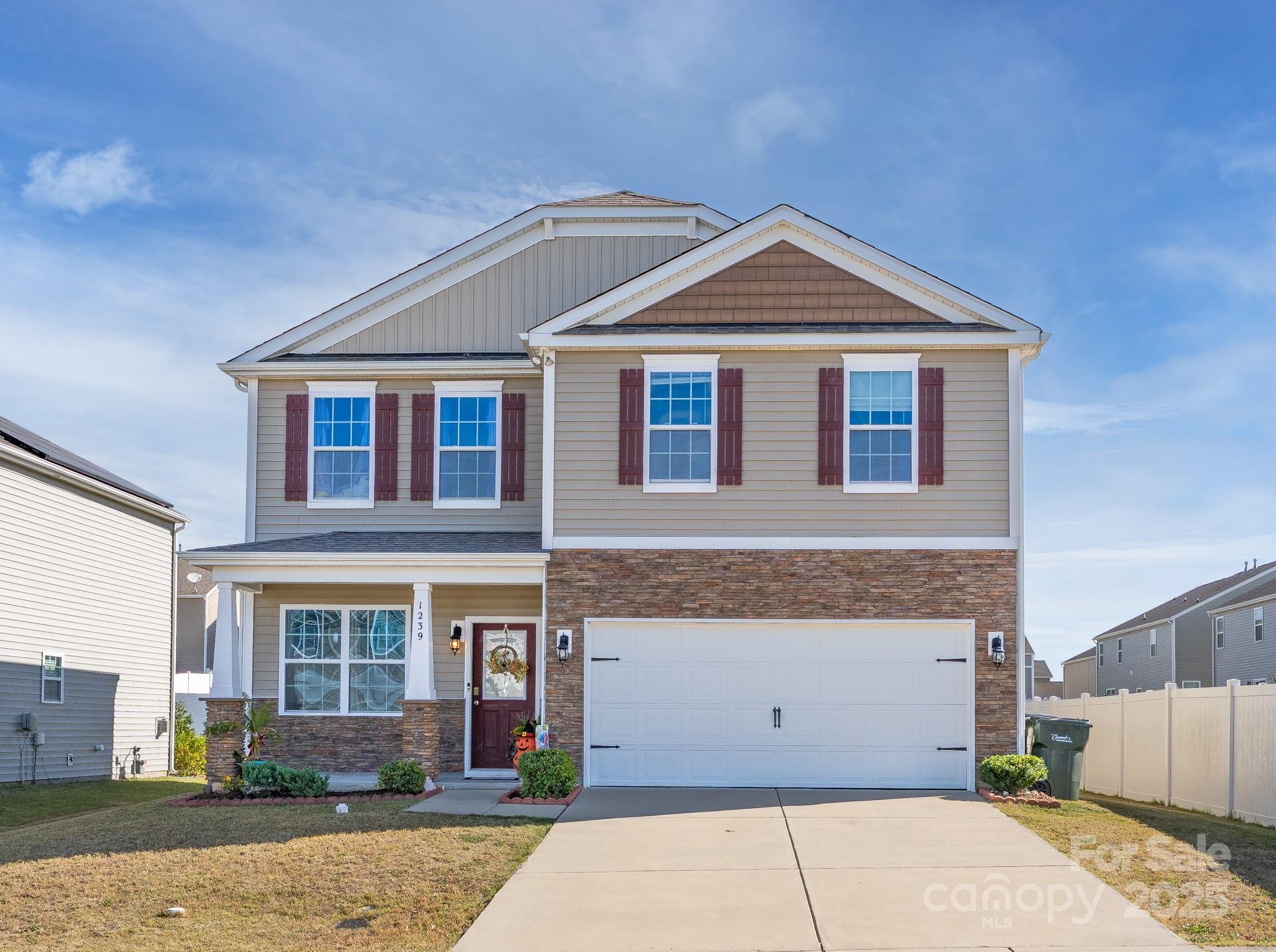 1239 Kent Downs Avenue SW