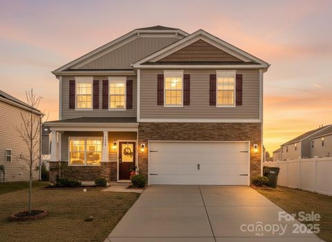 Photo of 1239 Kent Downs Avenue SW, Concord, NC 28027 (MLS # 4316095)