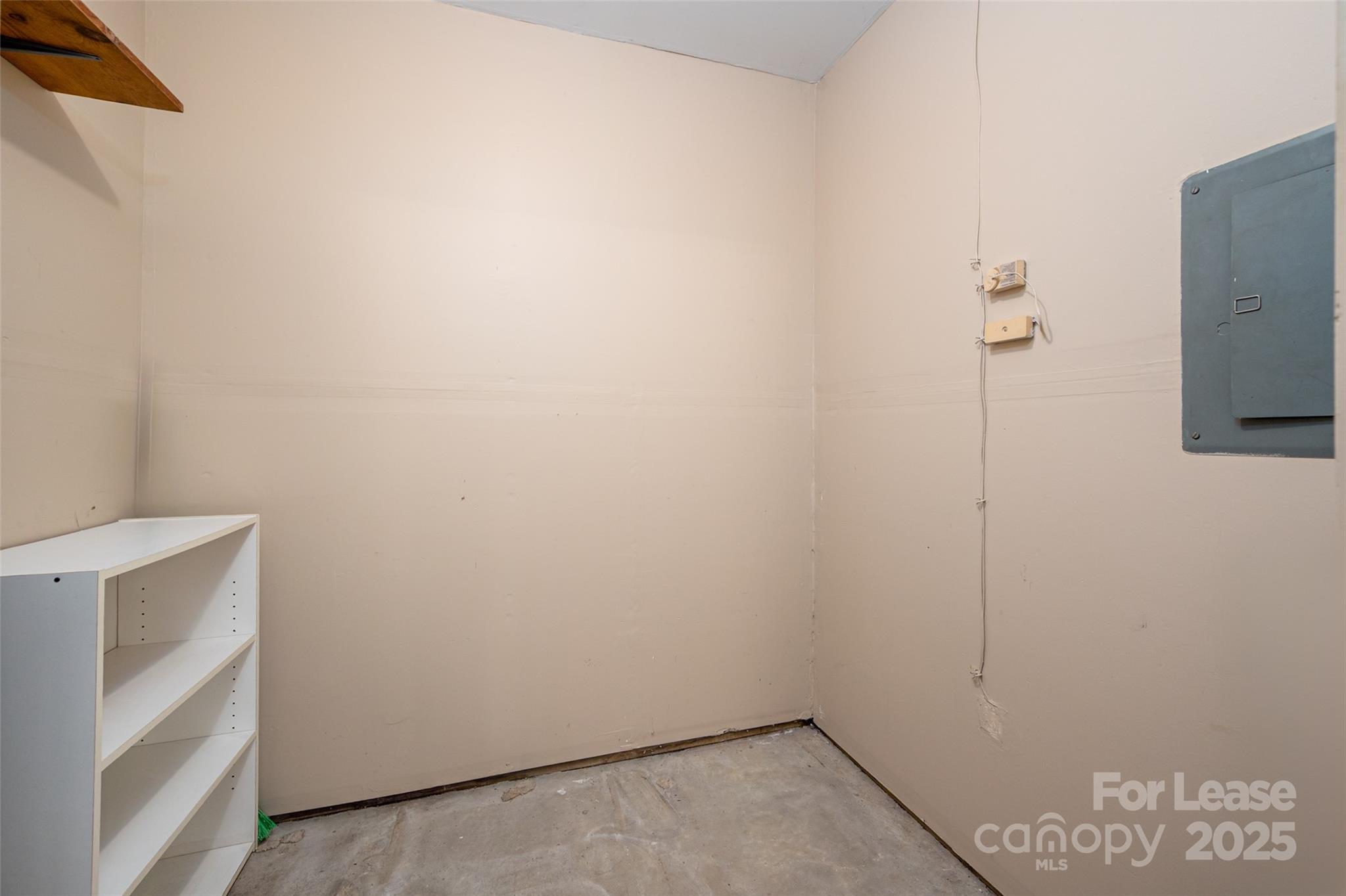 Carmel Crossing - Residential Lease