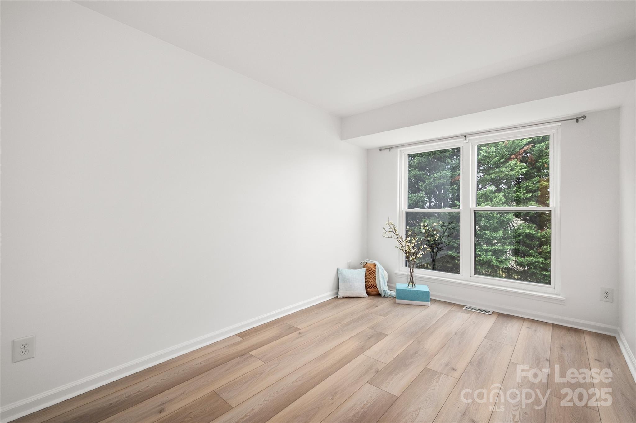 Carmel Crossing - Residential Lease