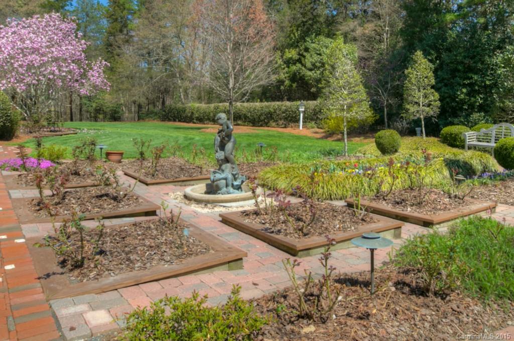 Carmel Estates - Residential