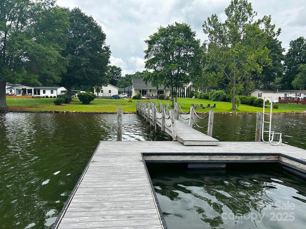 4574 Ivy Run Lane