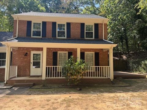 701 Bethune Place Matthews NC 28105