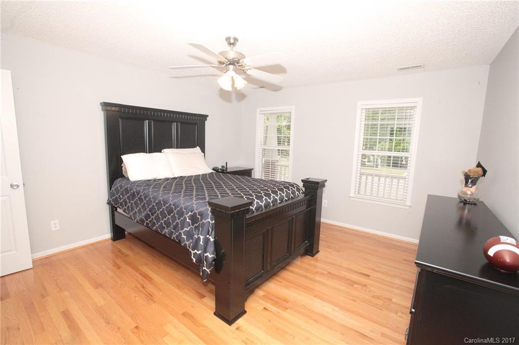 Lakeside - Residential