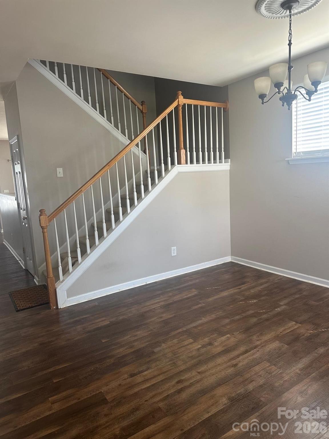 620 Fountain Court