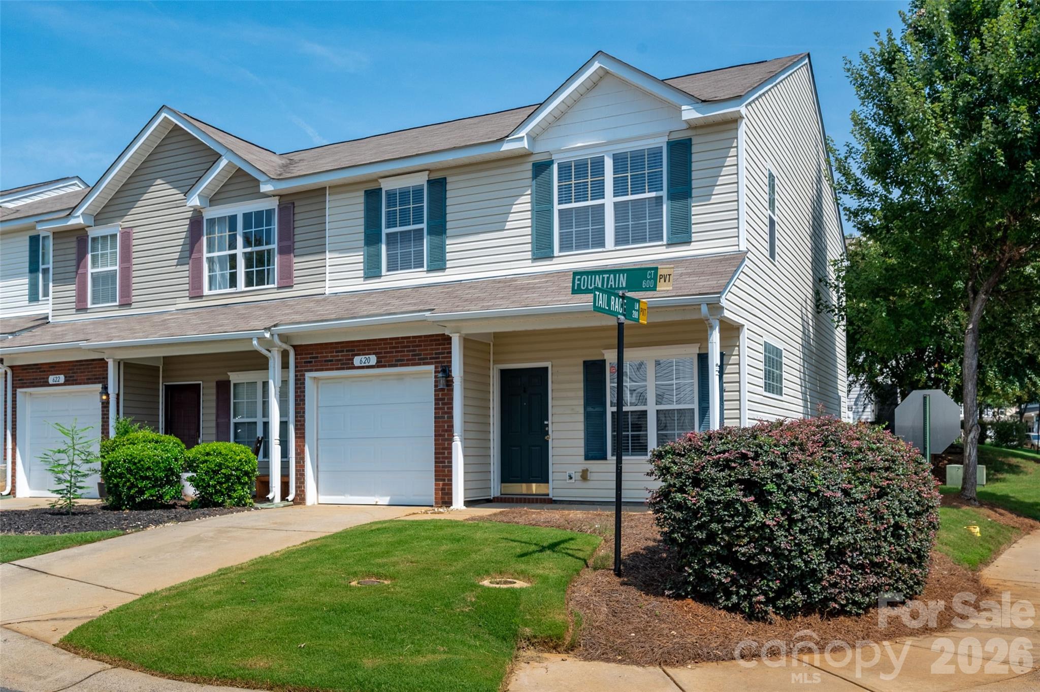620 Fountain Court