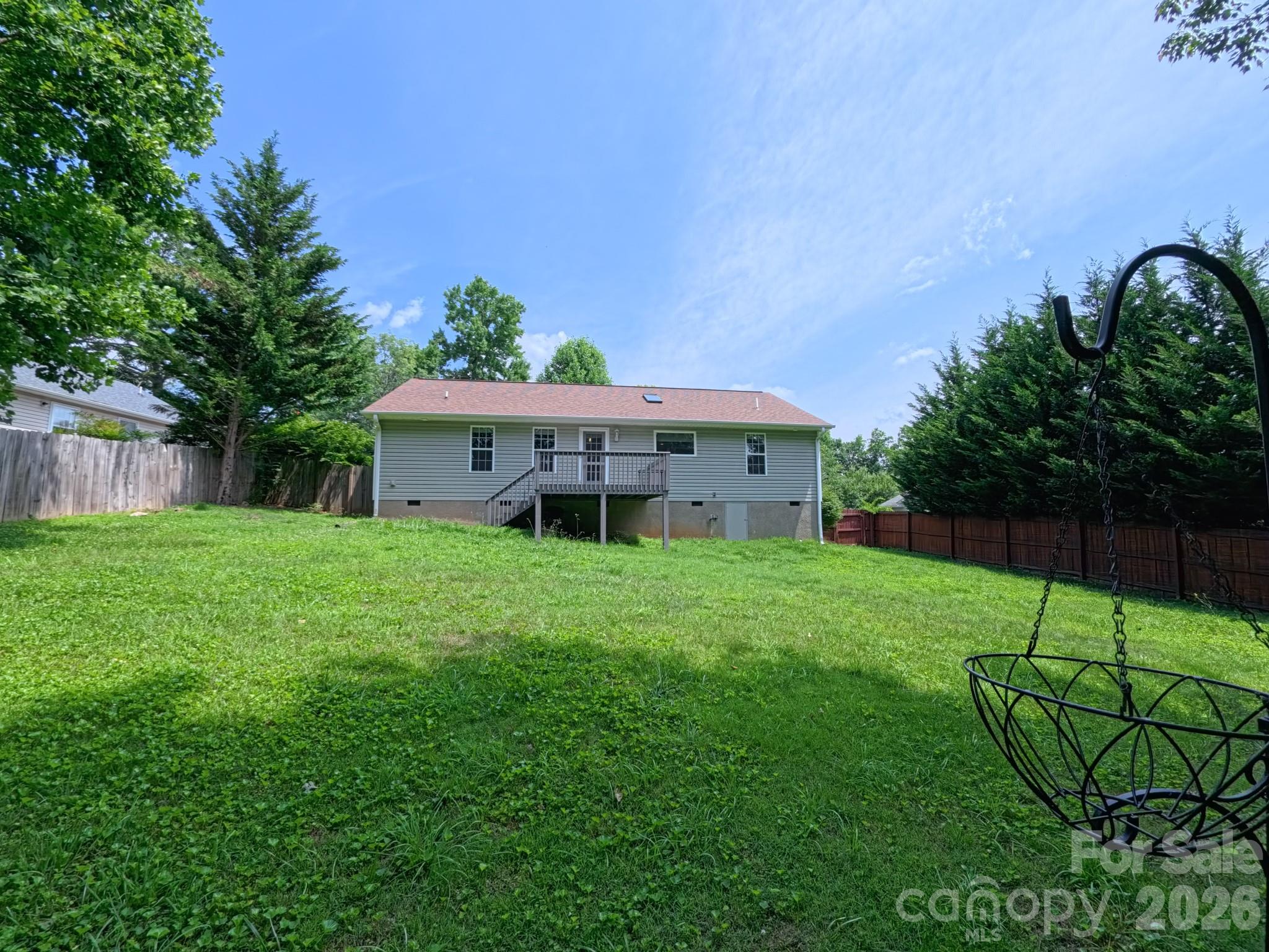 101 Tail Feather Lane