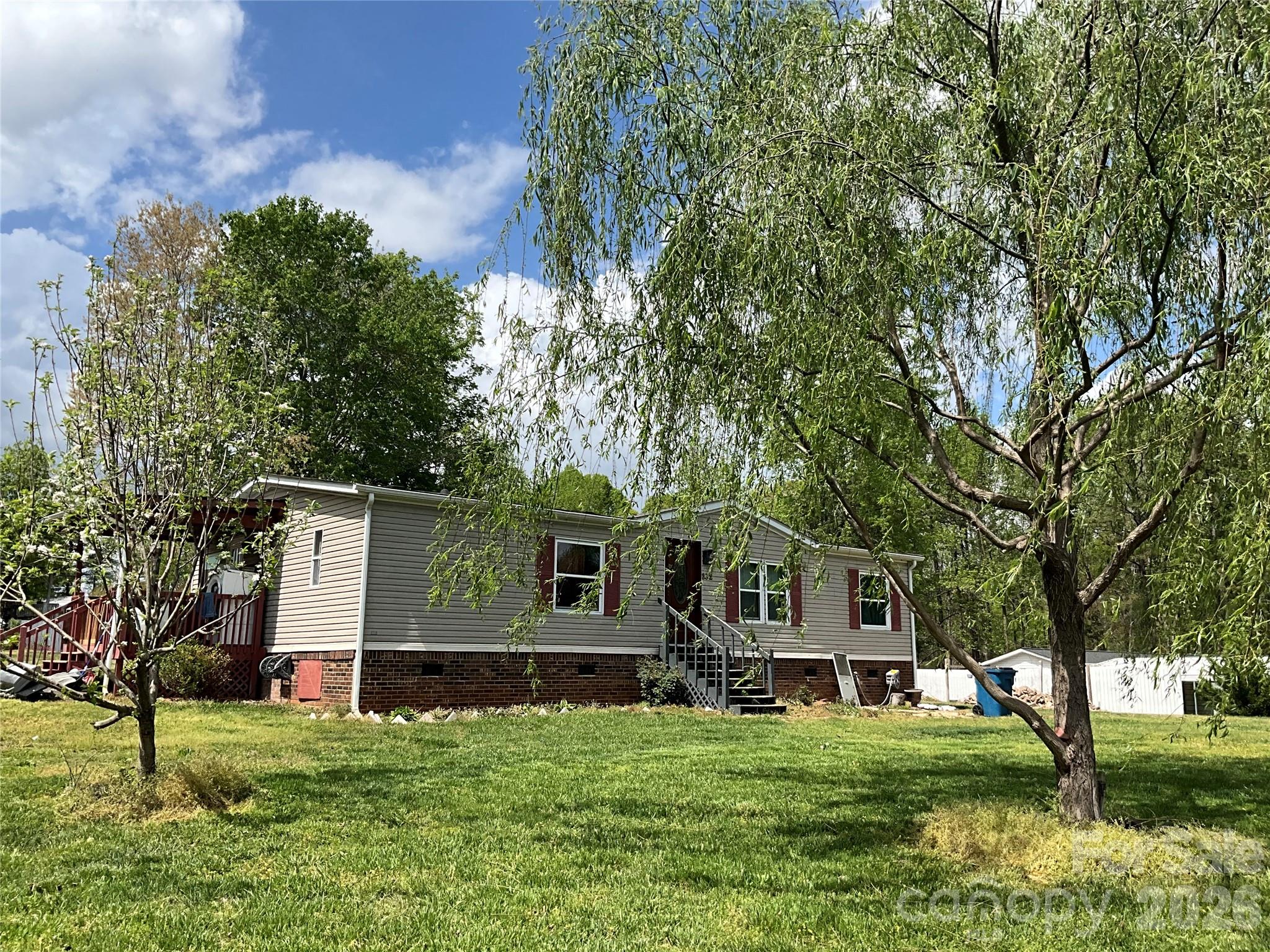 232 Summertree Drive