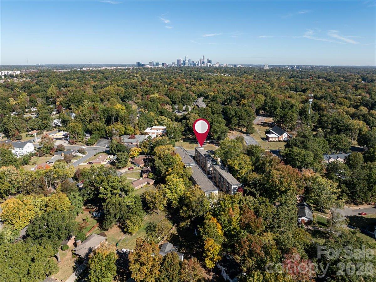 809 Madison Glen Lane