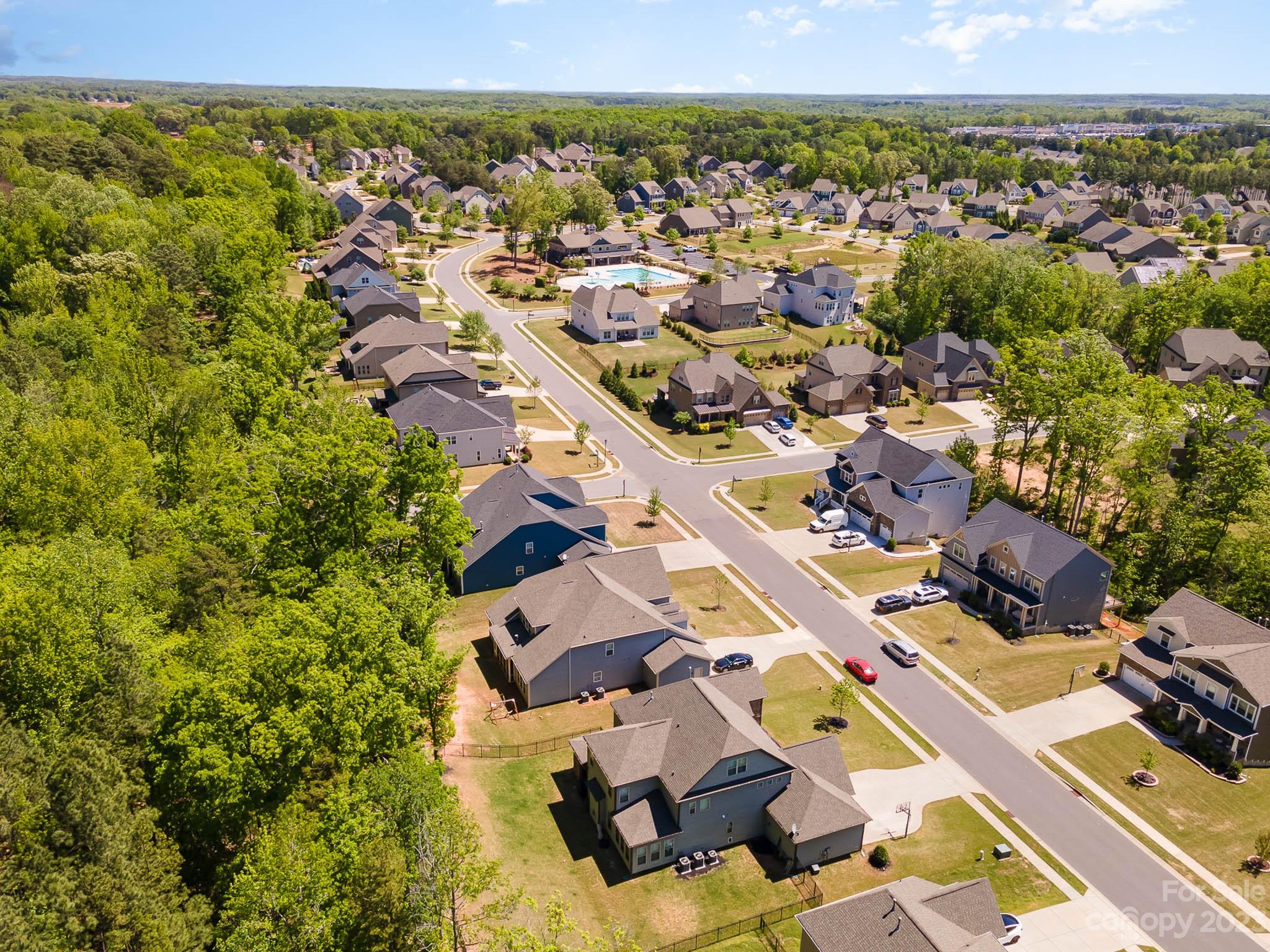 The Retreat at Rayfield - Residential