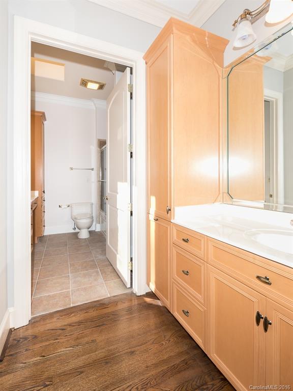 Oak Brook - Residential