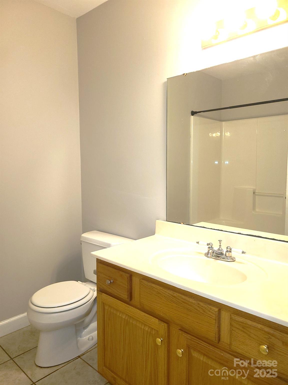 Unknown - Residential Lease