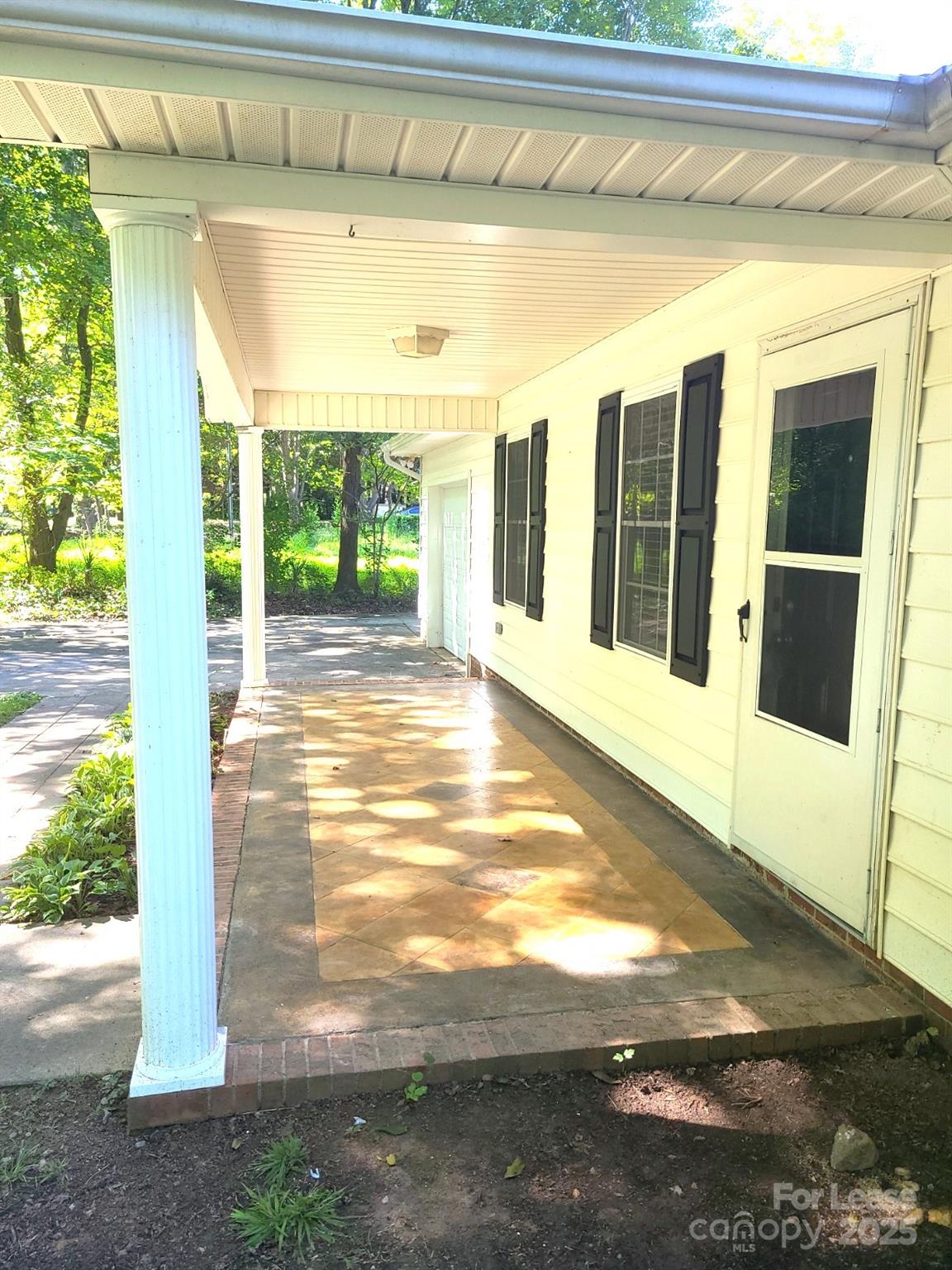 Unknown - Residential Lease