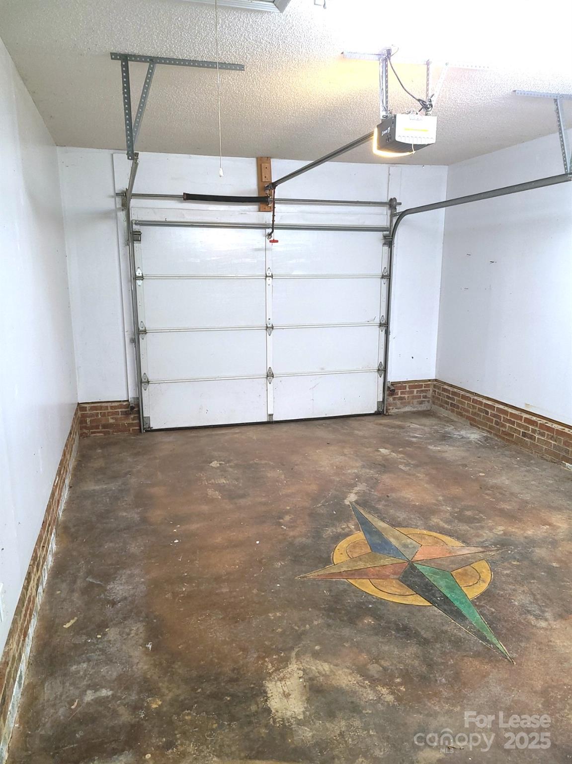 Unknown - Residential Lease