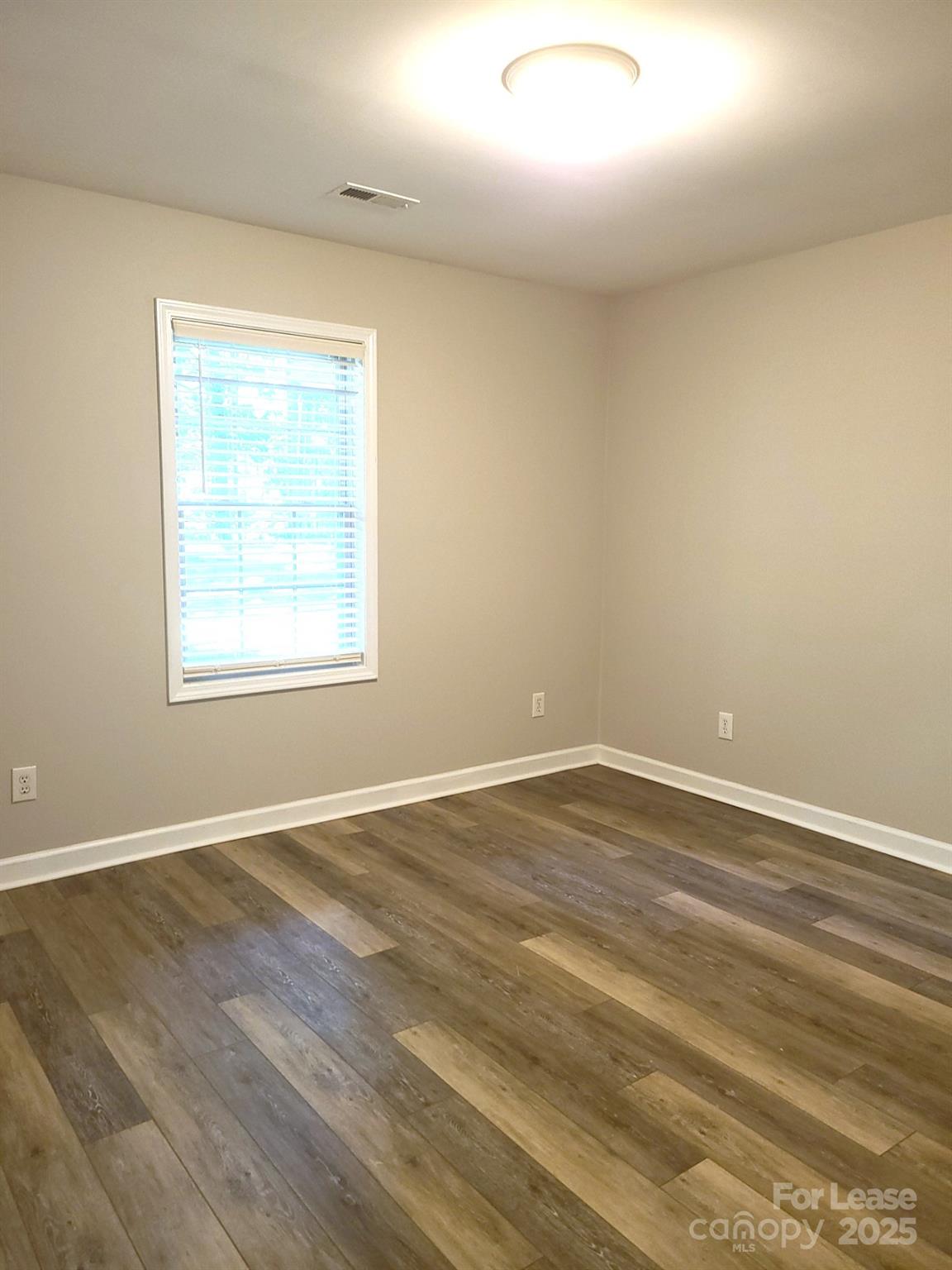 Unknown - Residential Lease