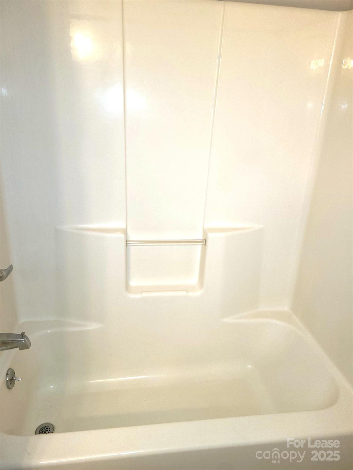 Unknown - Residential Lease