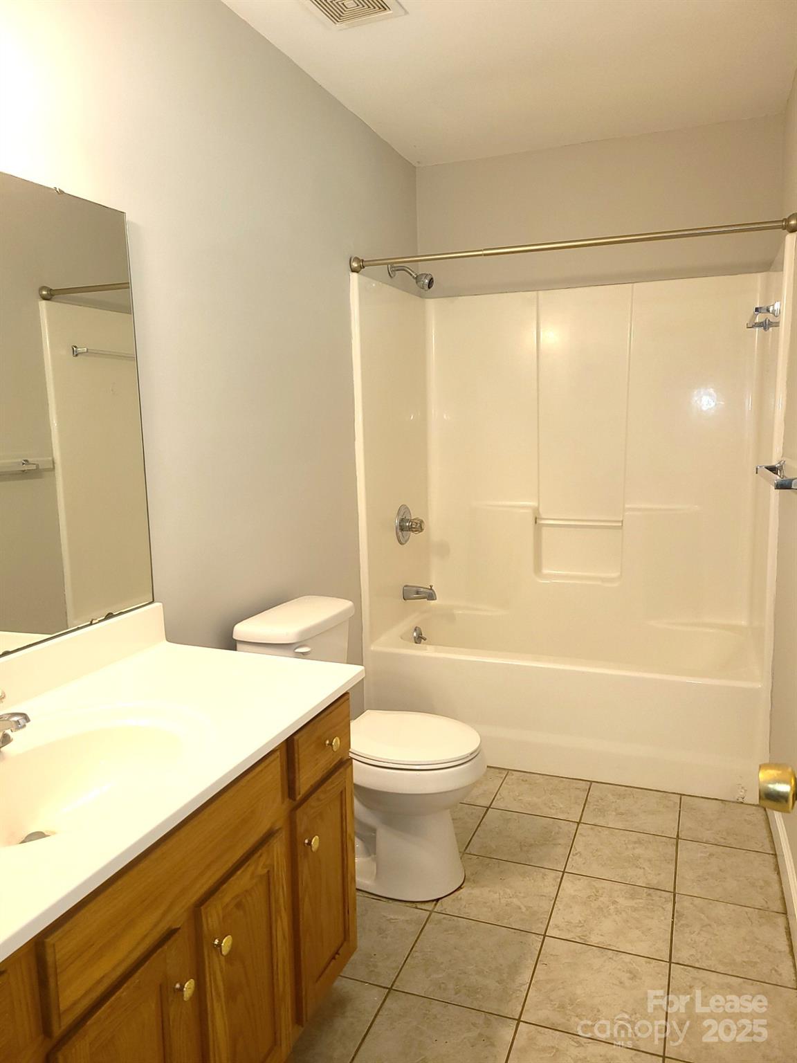 Unknown - Residential Lease