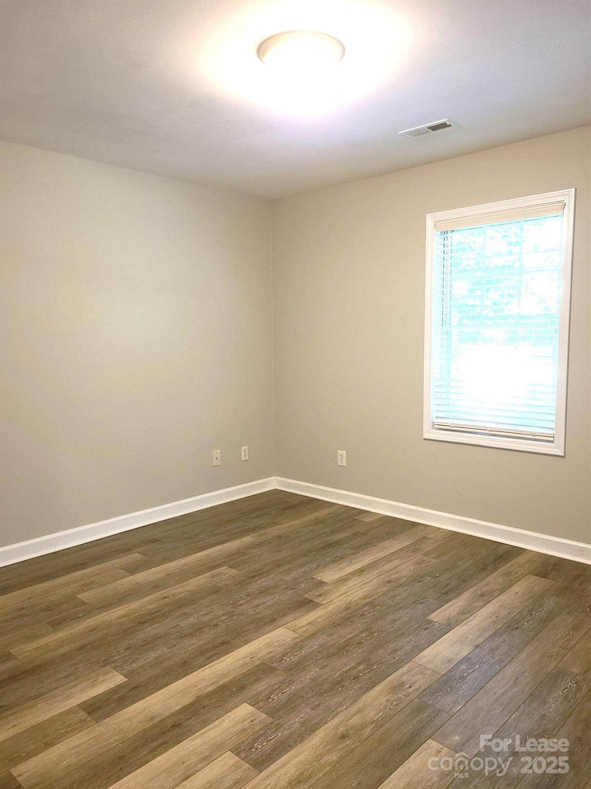 Unknown - Residential Lease