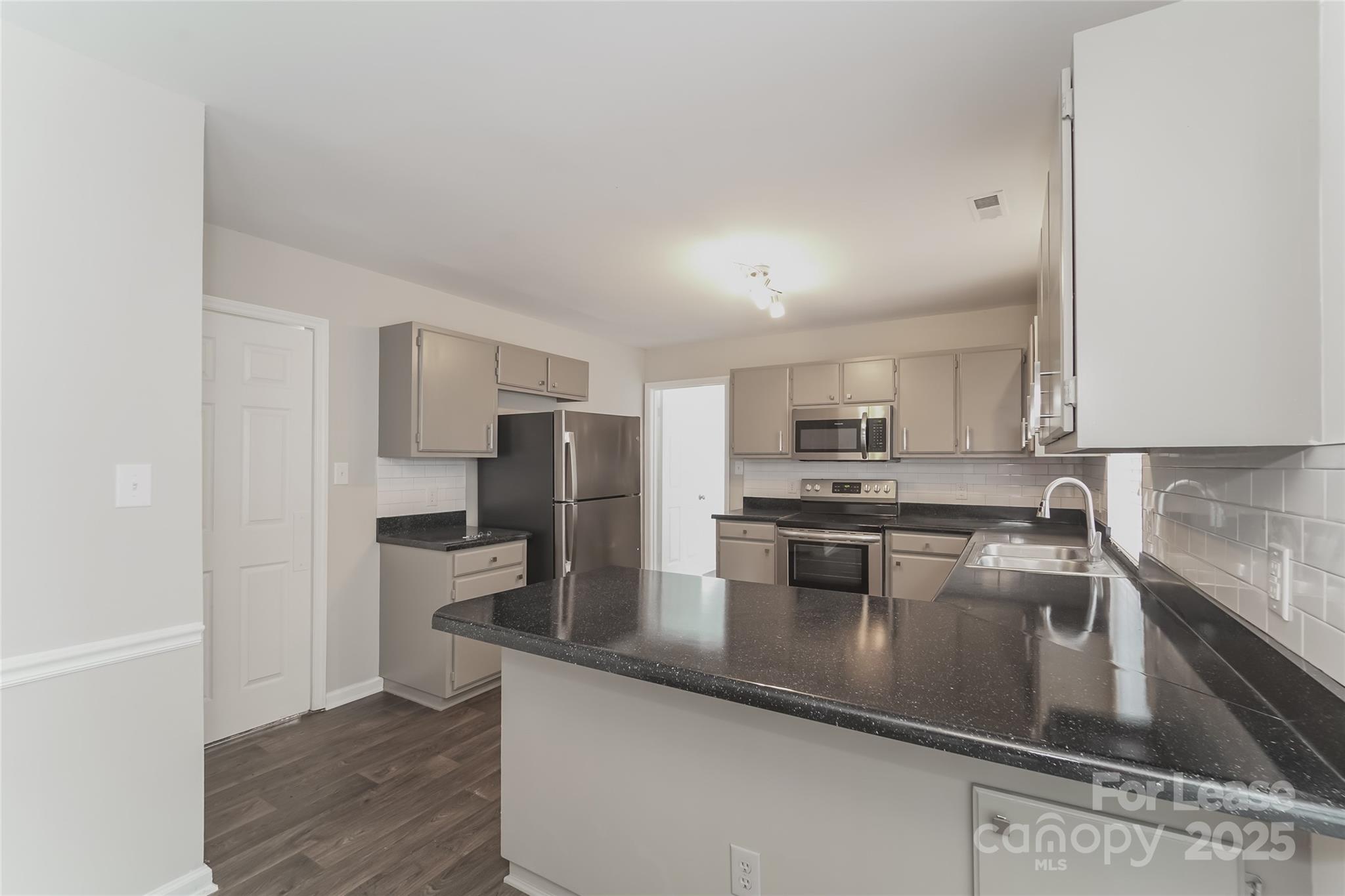 Overlook - Residential Lease