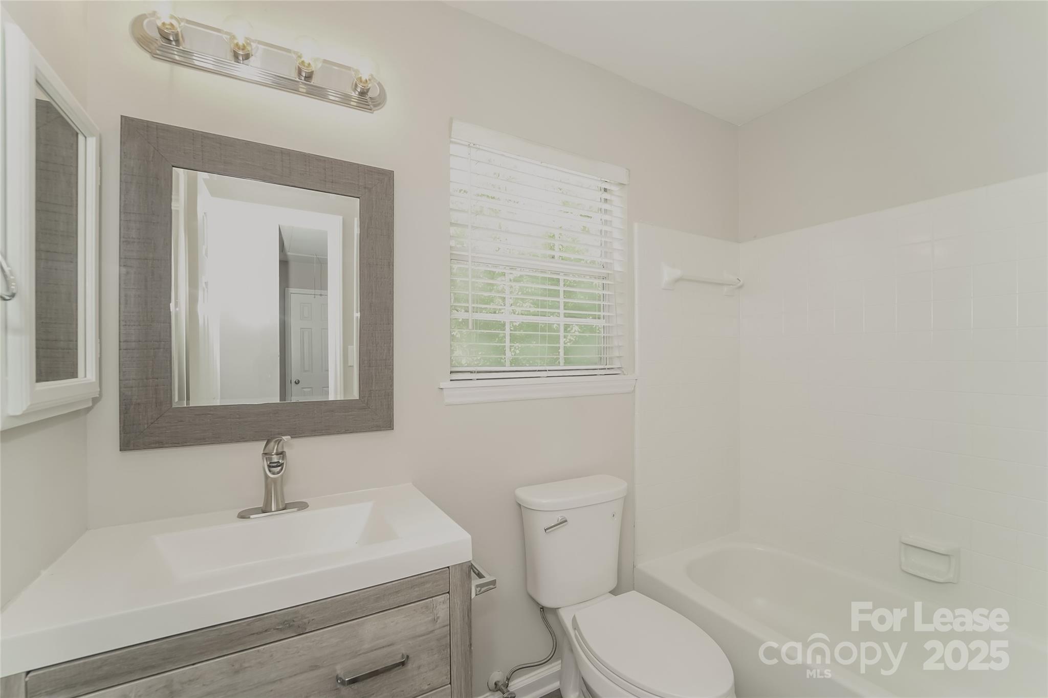 Overlook - Residential Lease