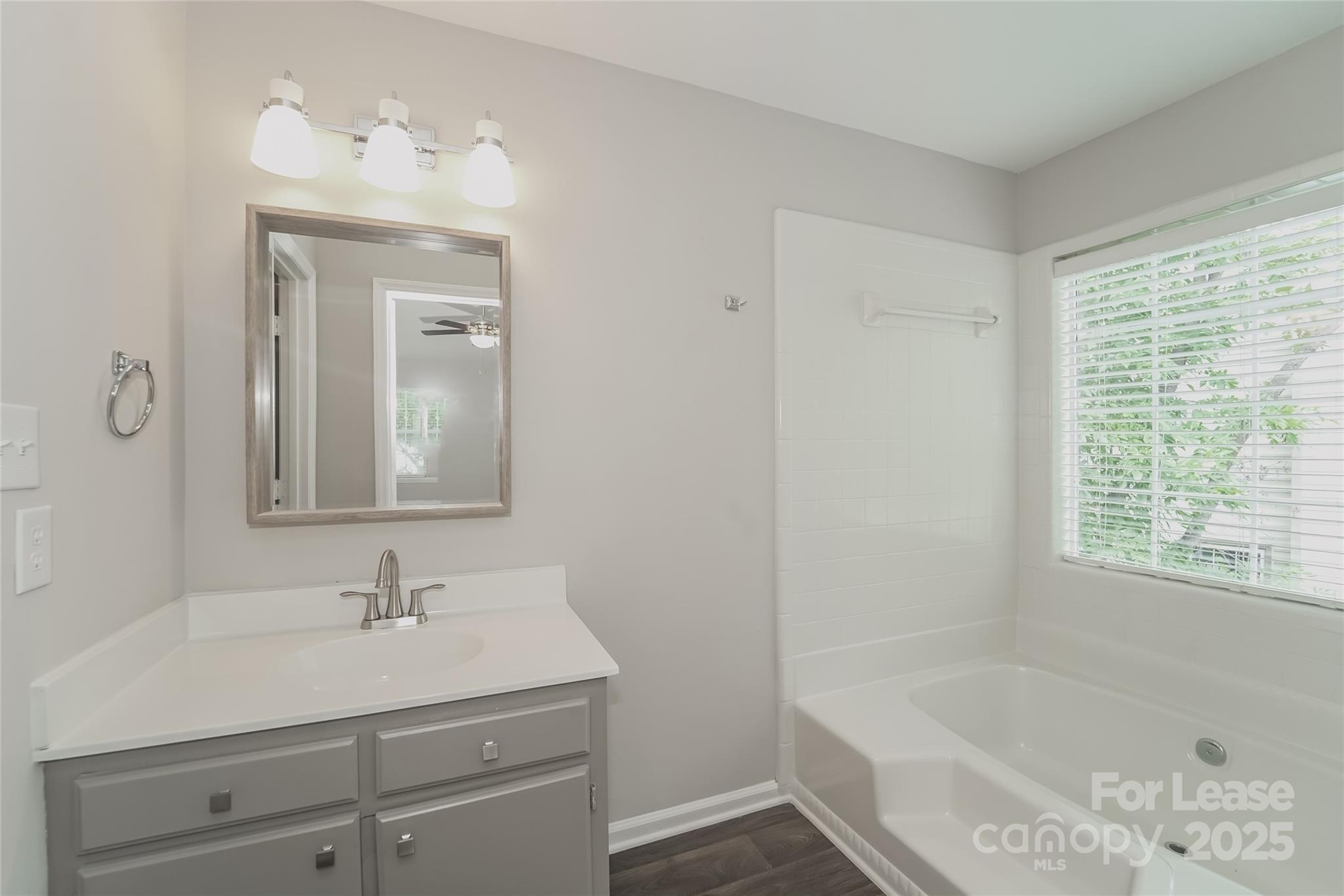 Overlook - Residential Lease