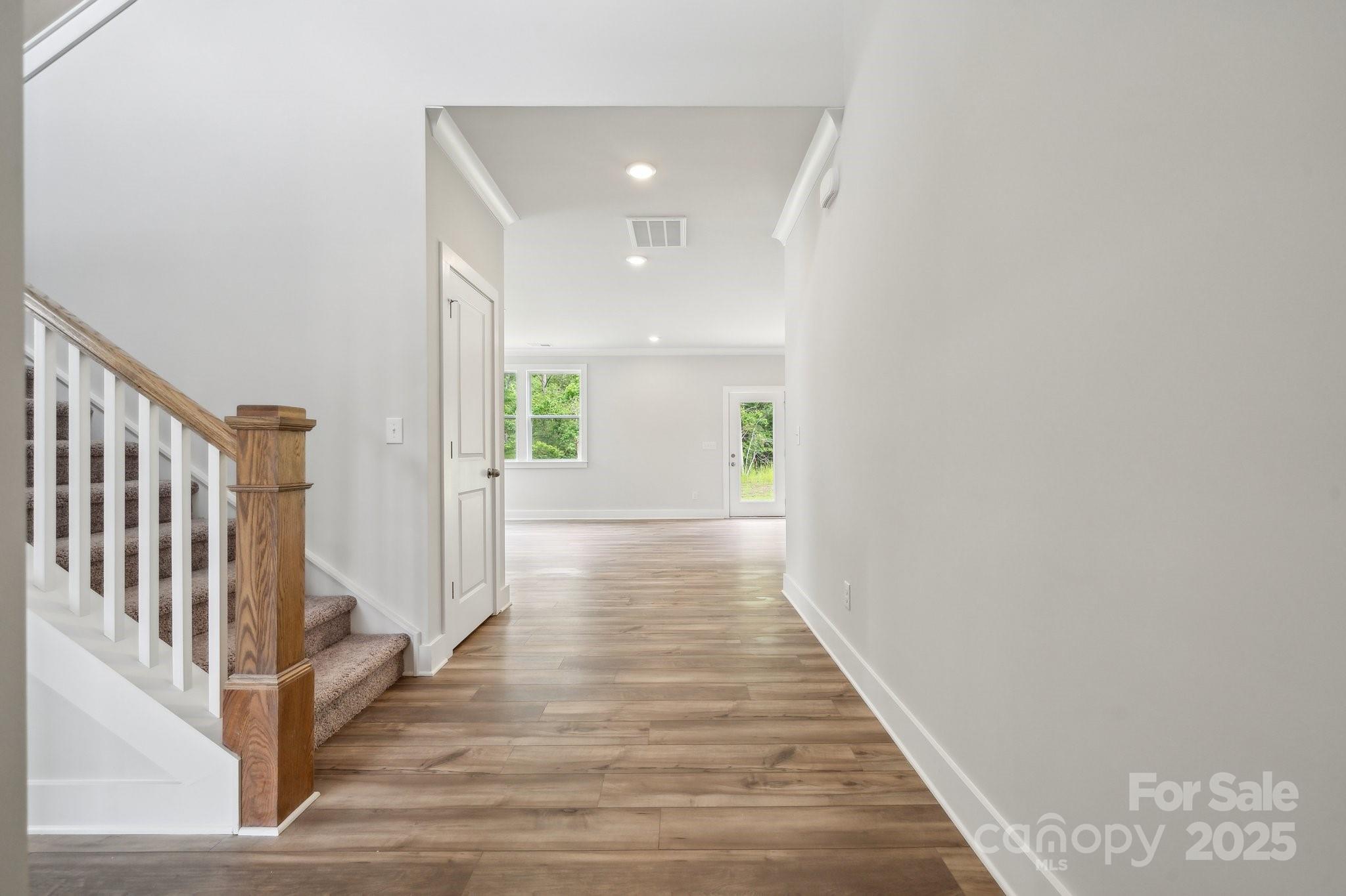9956 Manor Vista Trail
