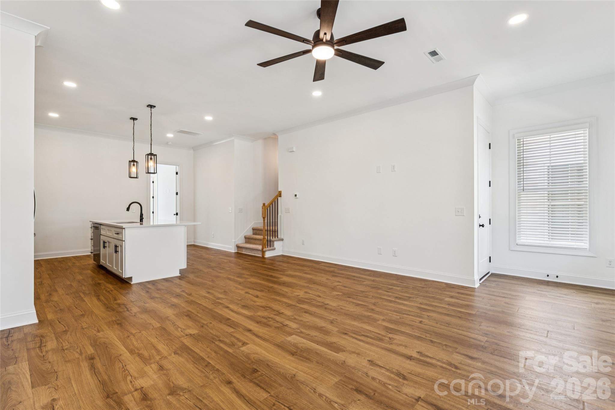 Magnolia - Residential
