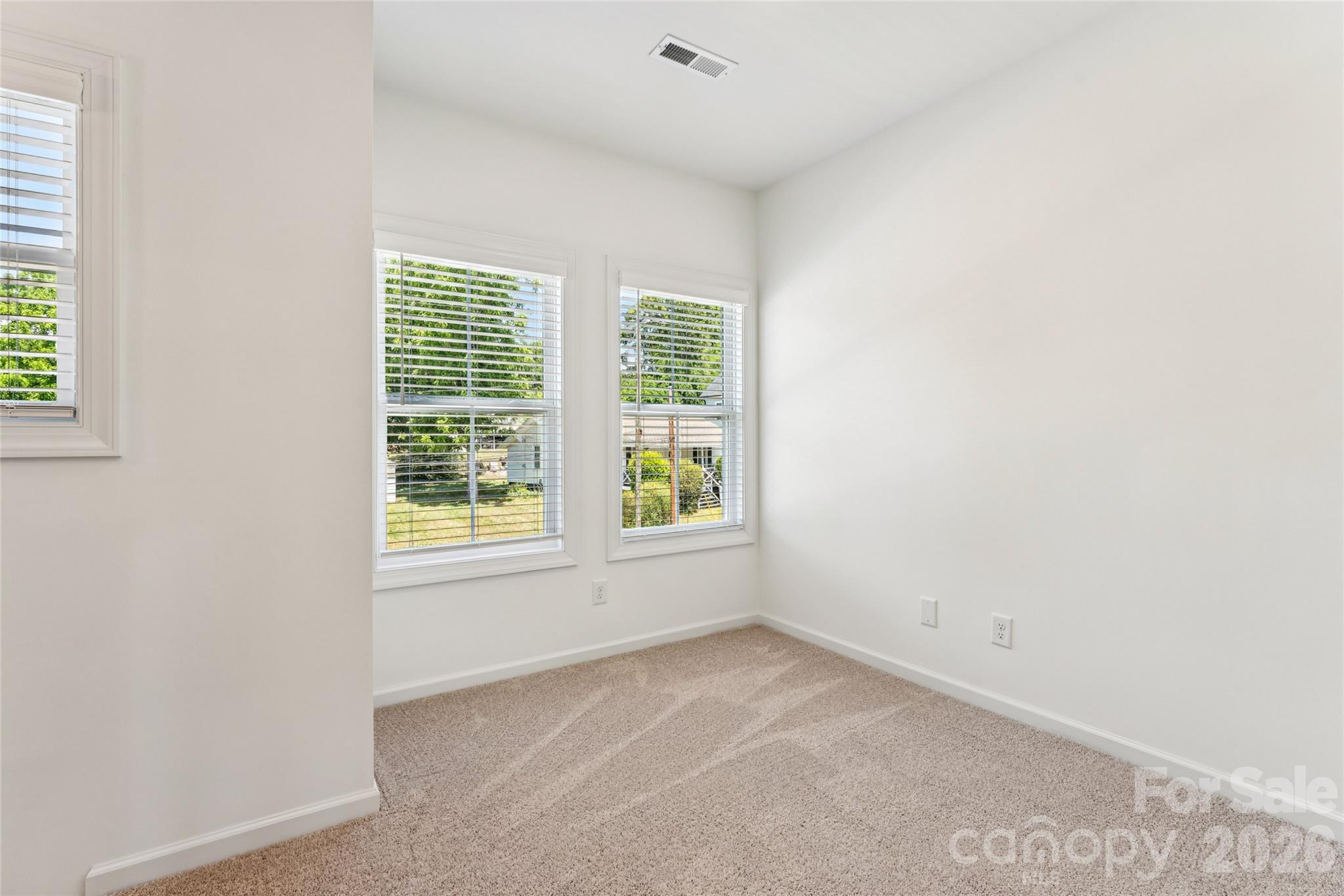 Magnolia - Residential