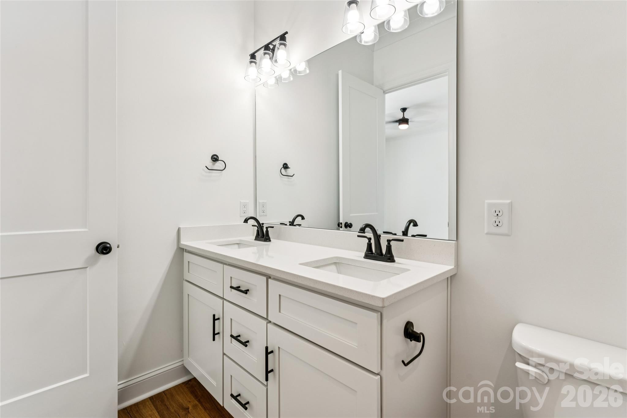 Magnolia - Residential