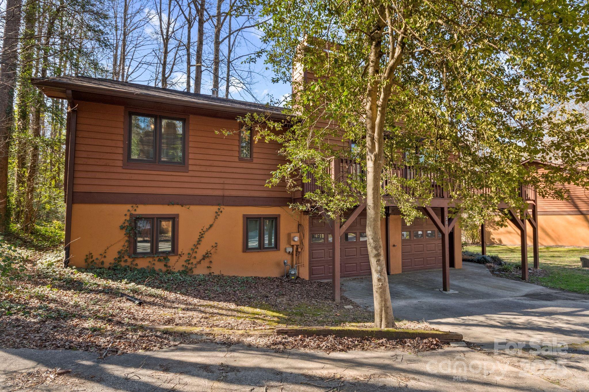 36 Poplar Court