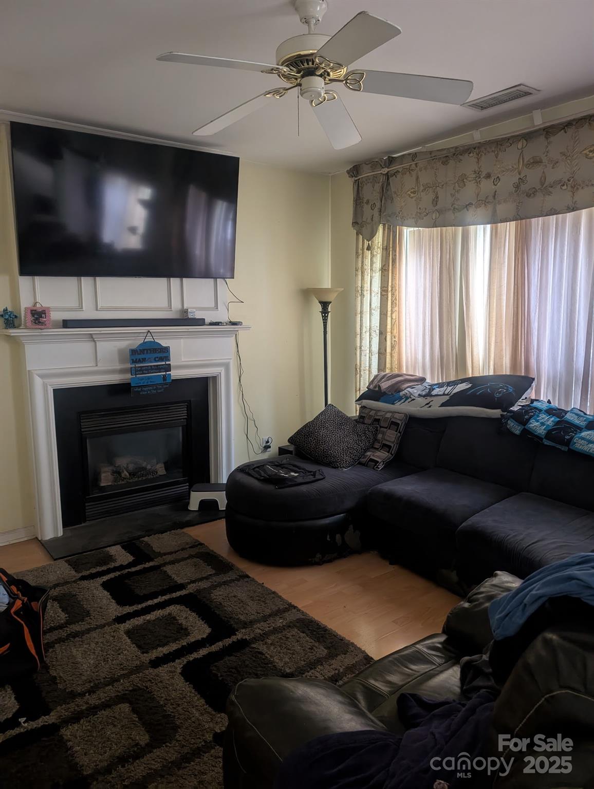 2449 Sawyer Drive