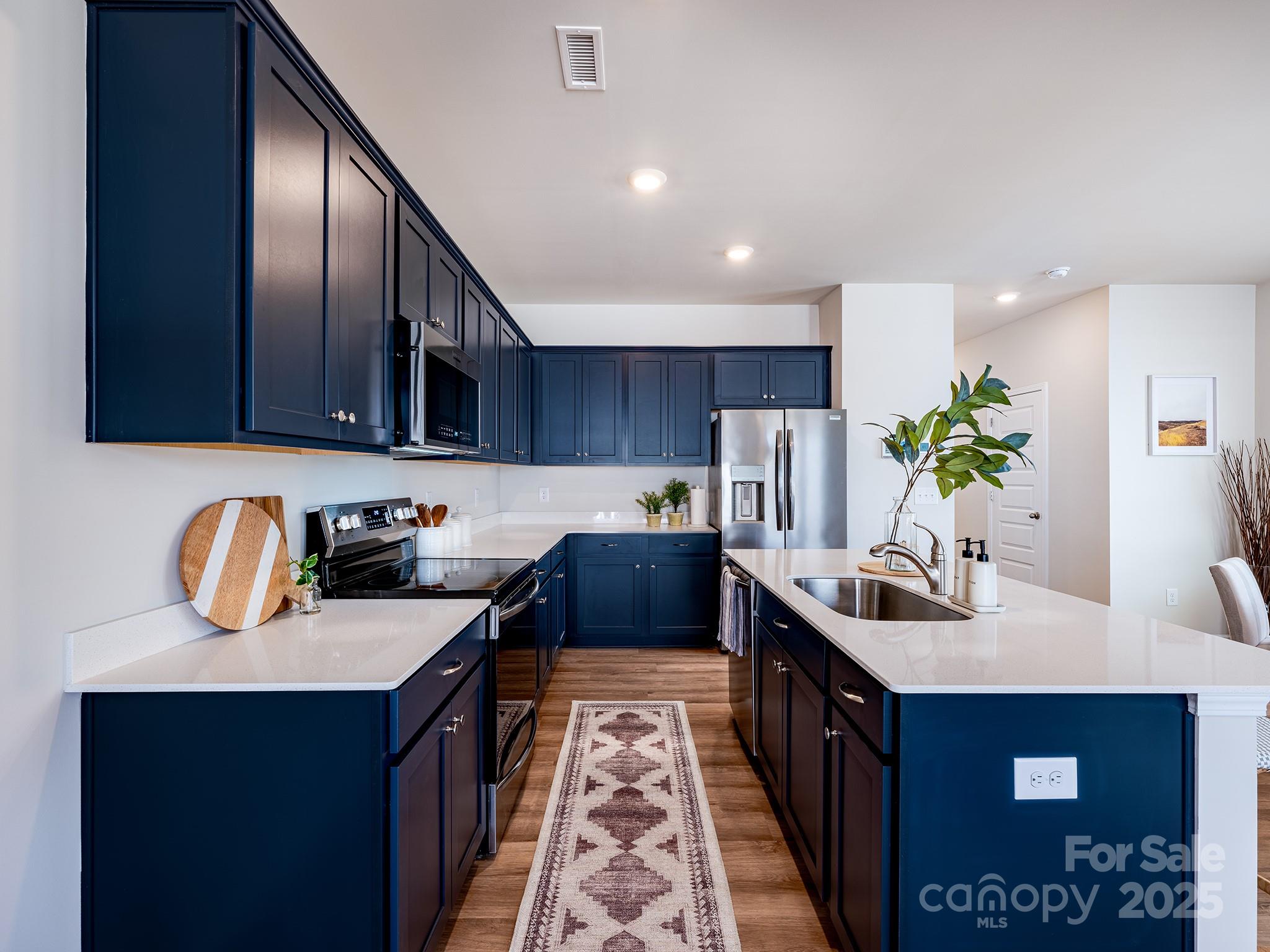 2505 Ruby Dixon Crossing Drive 24