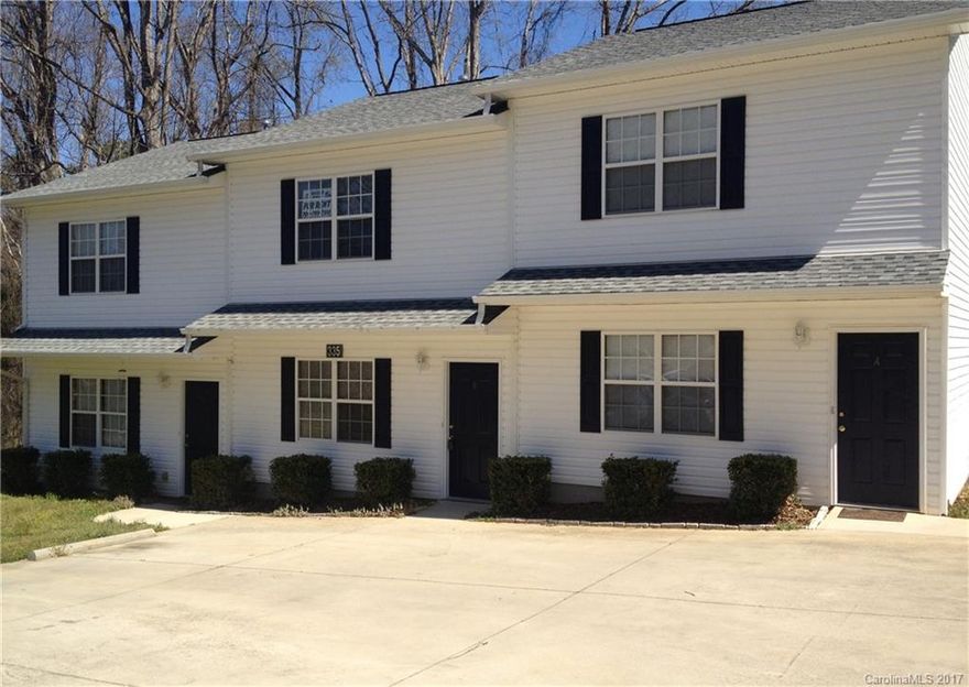 Great townhome located in Mooresville Graded Schools. Both bedrooms are upstairs and are spacious. Located near downtown which offers shops, restaurants, entertainment and more! Large private lot with nature are behind for added privacy. Water, sewer and trash included in rent.